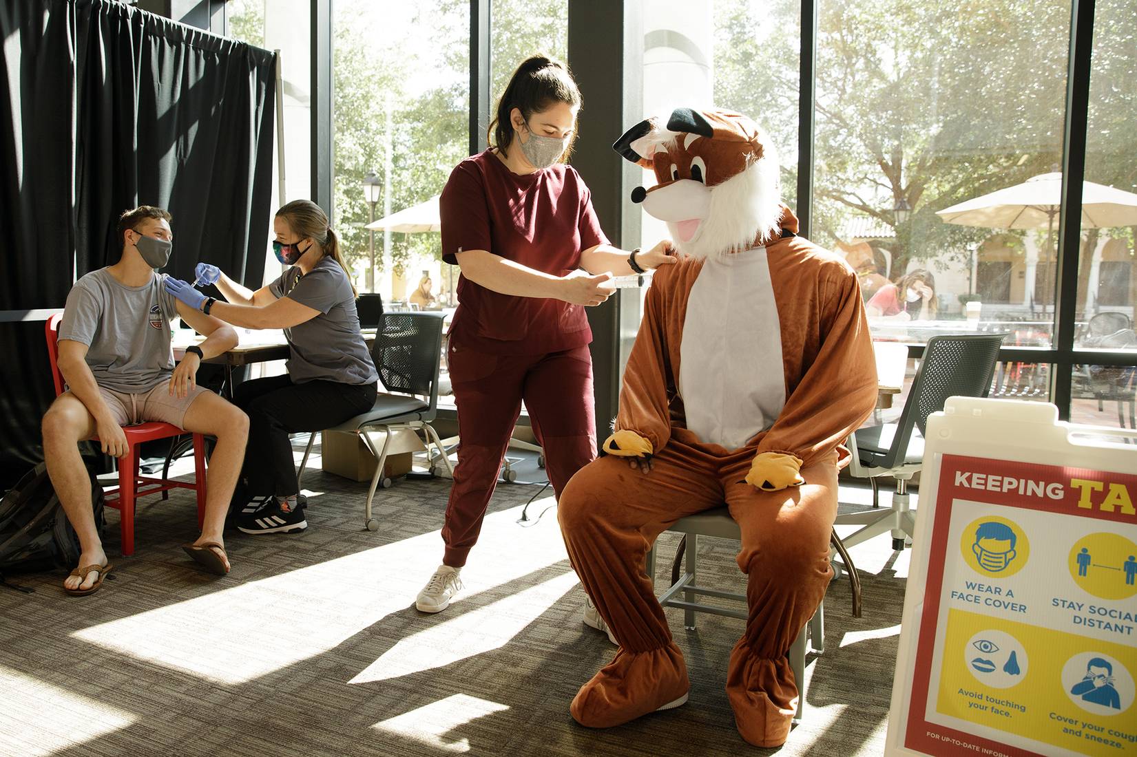 The Fox gets vaccinated against COVID-19 at Rollins College.