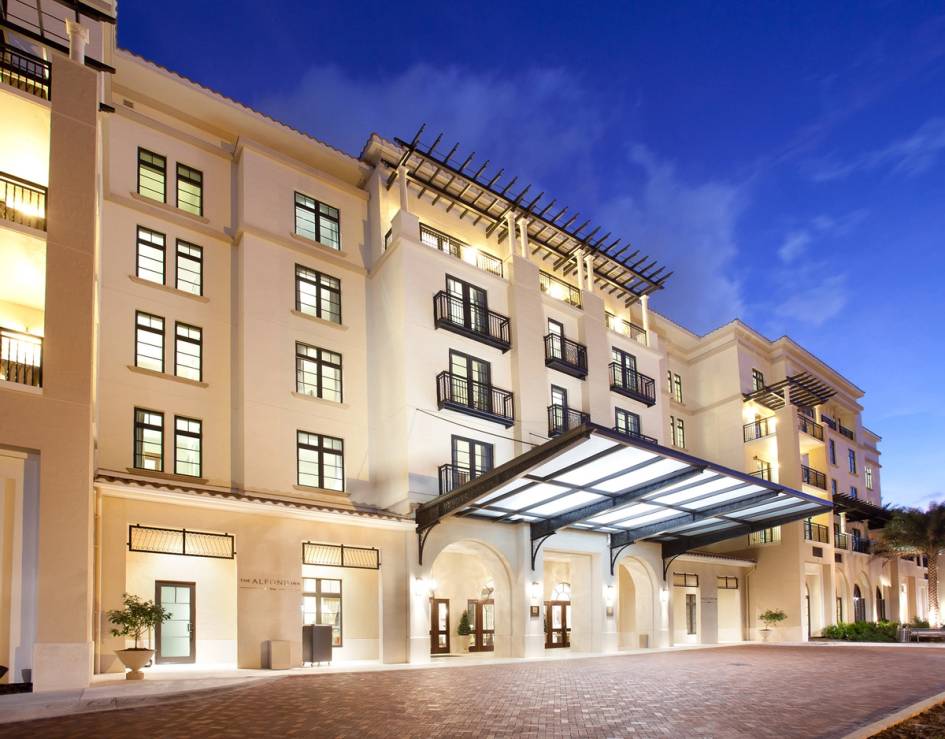 The exterior of the Alfond Inn in Winter Park, Florida.