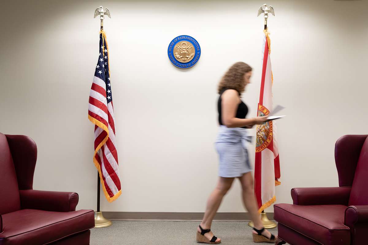 Ellie Heller interning at the office of Congresswoman Stephanie Murphy.