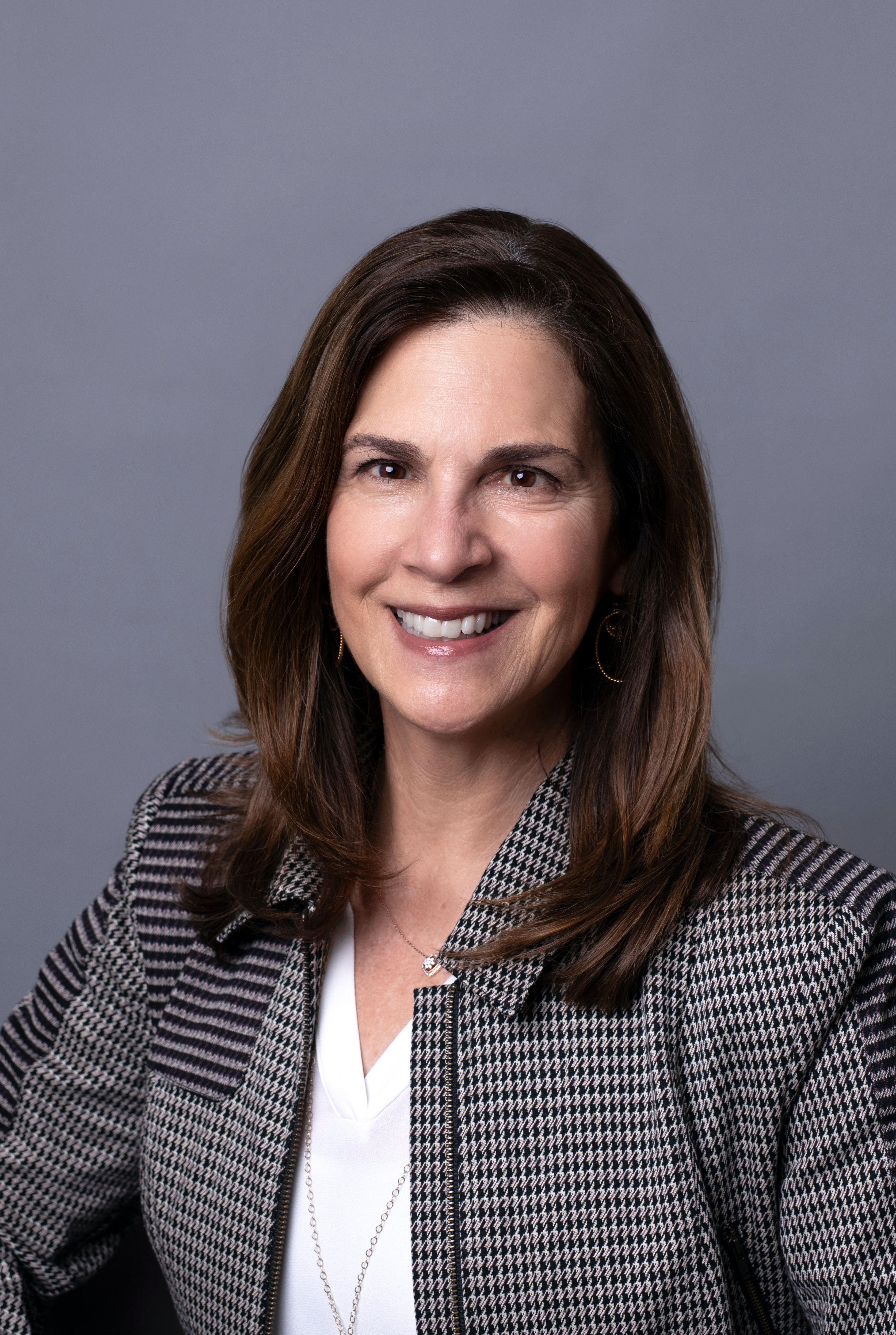 Nicole Millard Headshot