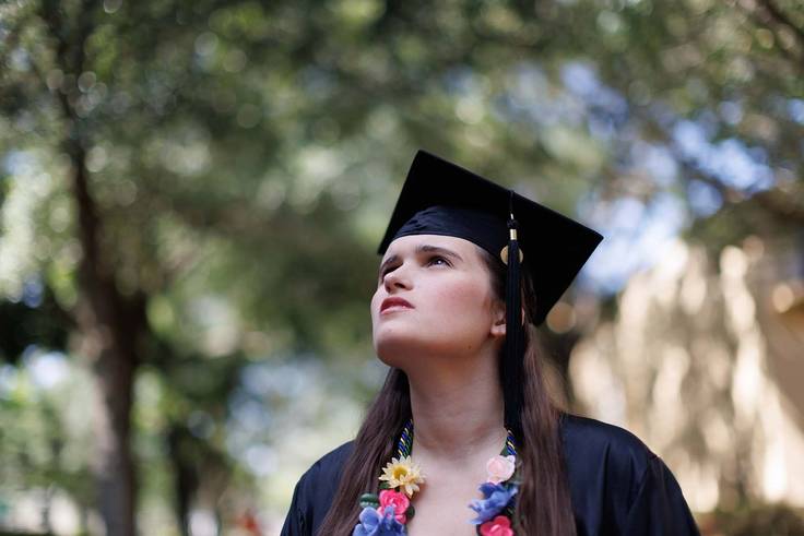 Elizabeth Bonker ’22