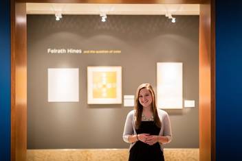 A Rollins student hosts a gallery tour. 