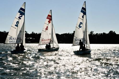 Students in sailboats on Lake Virginia.
