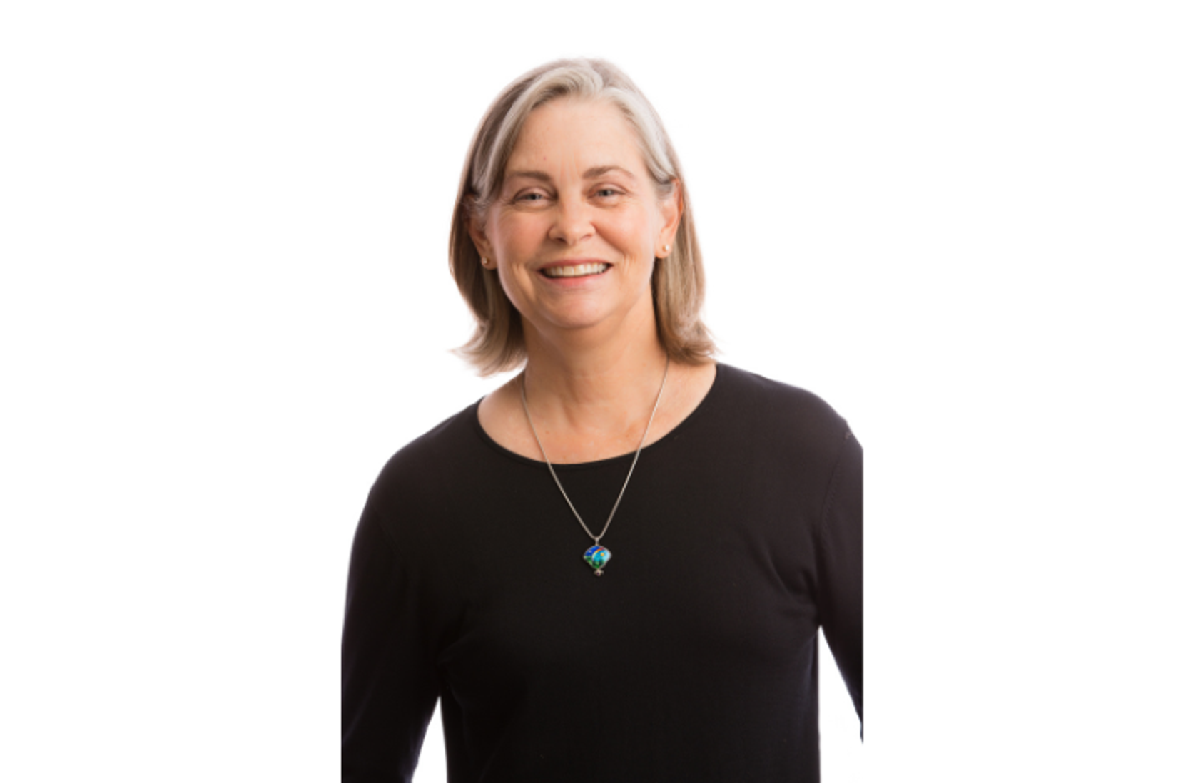 Headshot of Leslie Poole