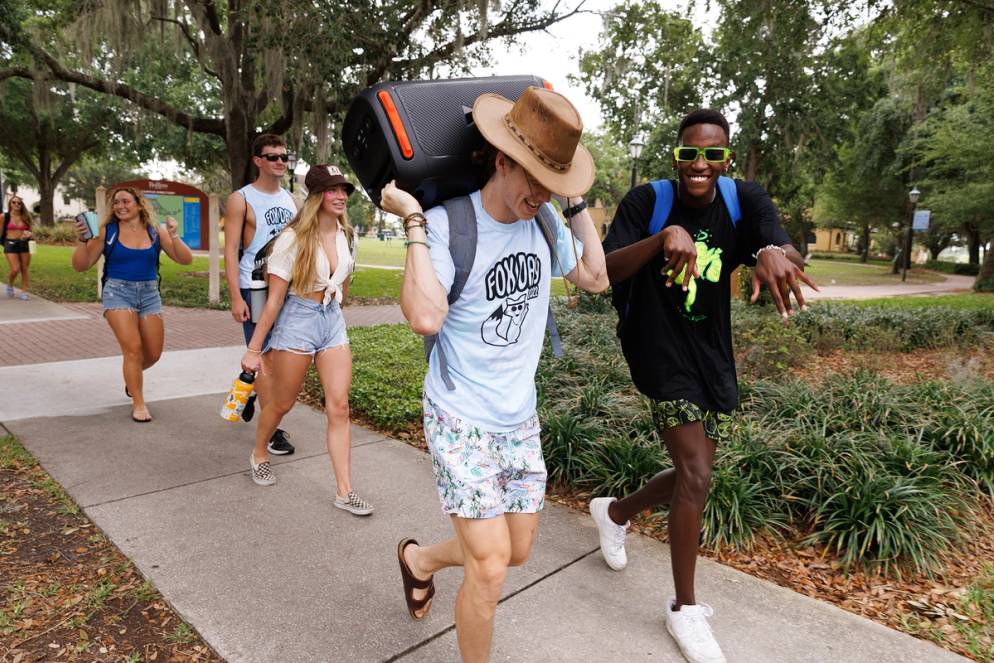 Students heading to the beach on Fox Day.