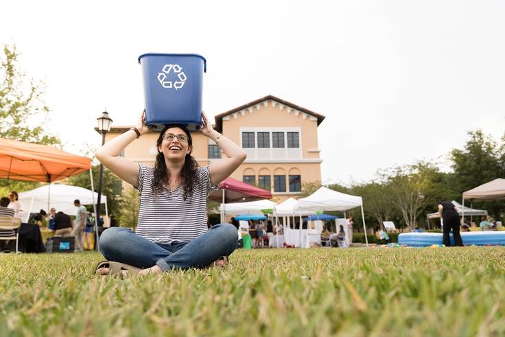Rollins student helps campus recycle.