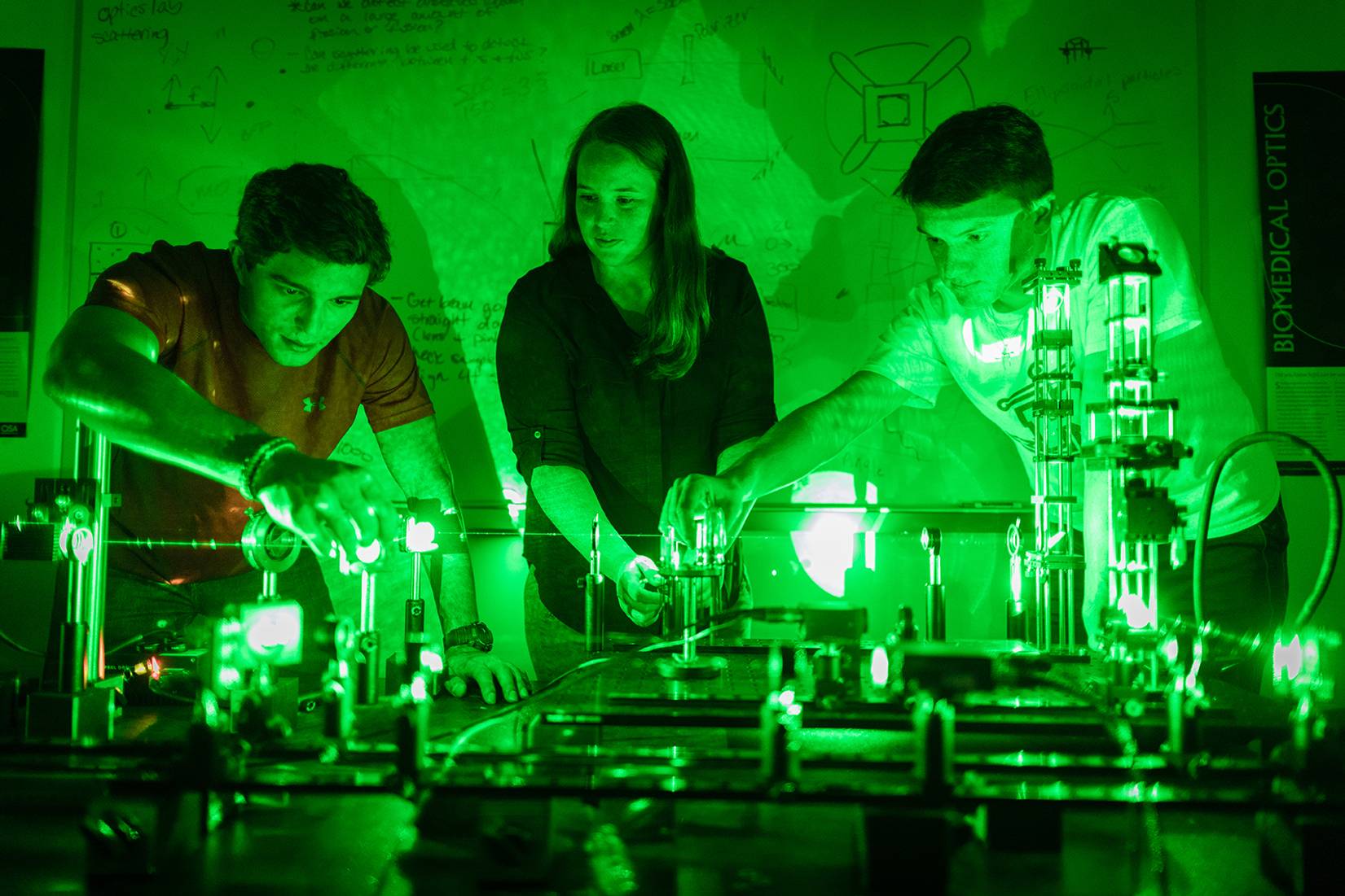 Ashley Cannaday in the lab with students.