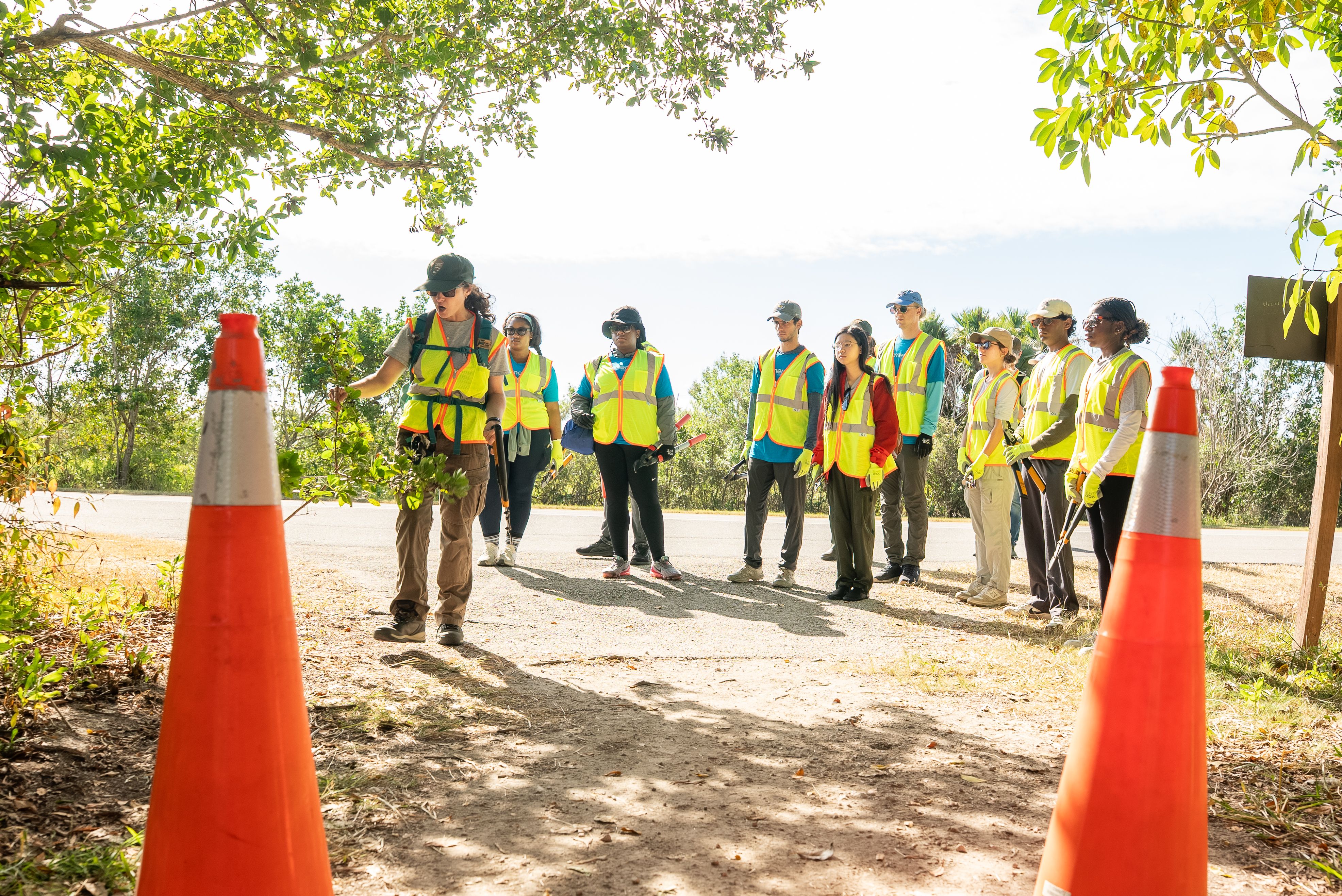 Rollins students on a immersion trip to the Everglades and Biscayne Bay. 
