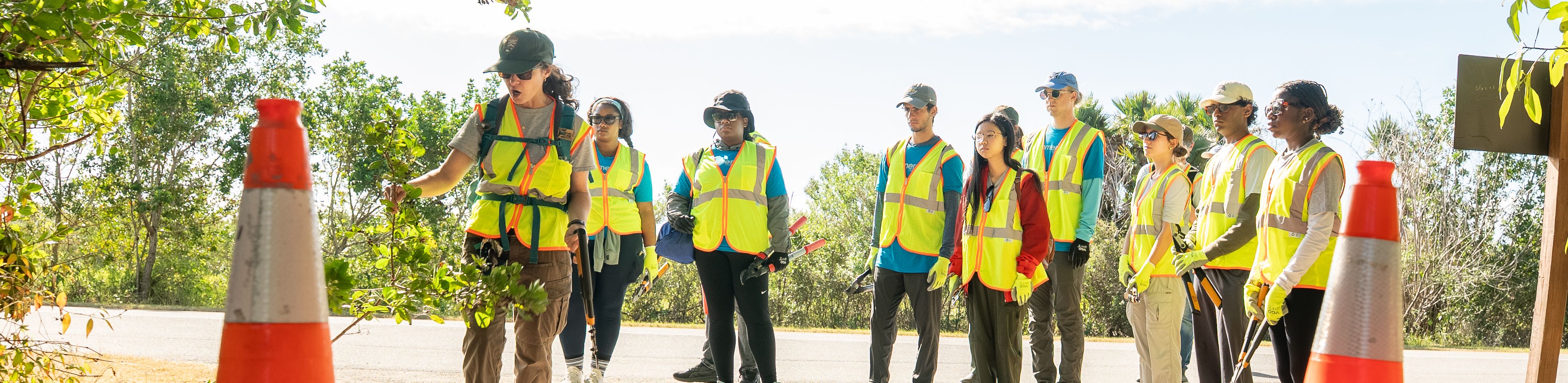 Rollins students on a immersion trip to the Everglades and Biscayne Bay. 