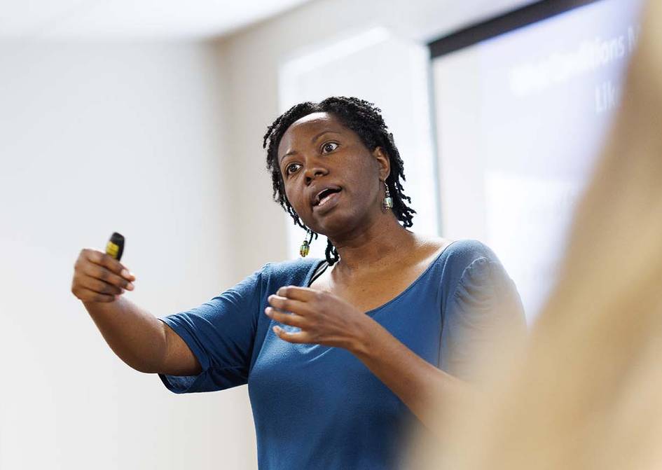 Anthropology professor Shan-Estelle Brown speaking to class.