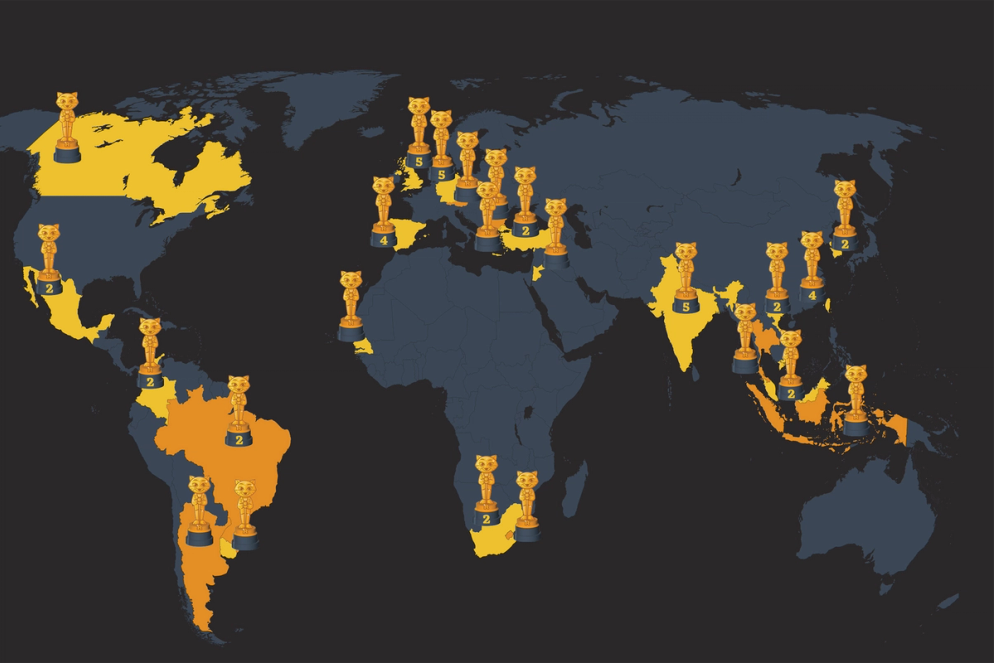 A map of the world with statues depicting where Fulbright students from Rollins have been assigned.