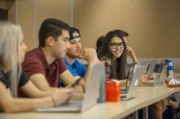 Introduction to Economics in Historical Perspective