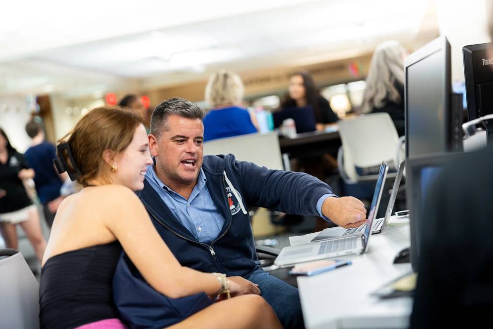 Rollins student in an advising session