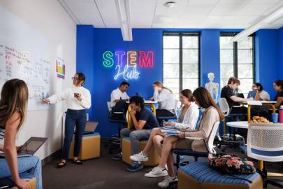 Students working in Rollins’ STEM Hub