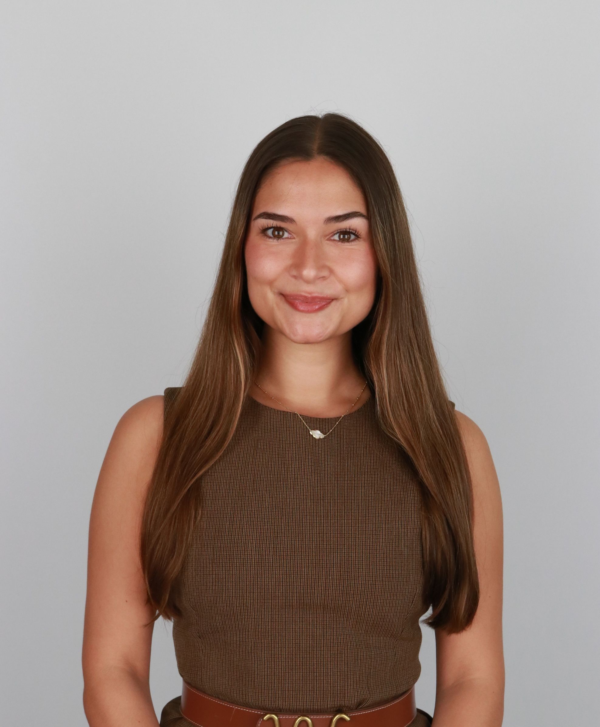Chloe Rose Headshot