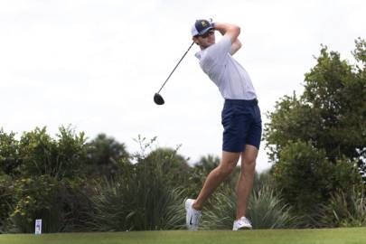 Robert Greninger ’26 playing golf in the Sunshine State Conference.