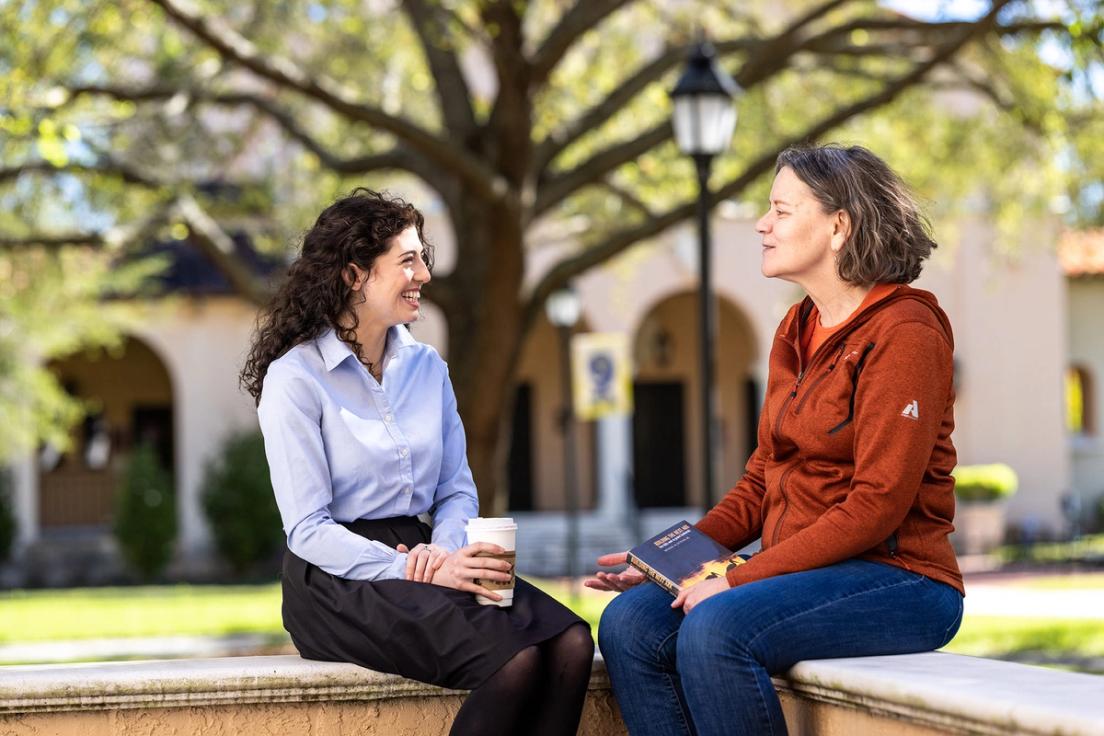 Abrielle Mannino ’25 and Renee Stone ’85