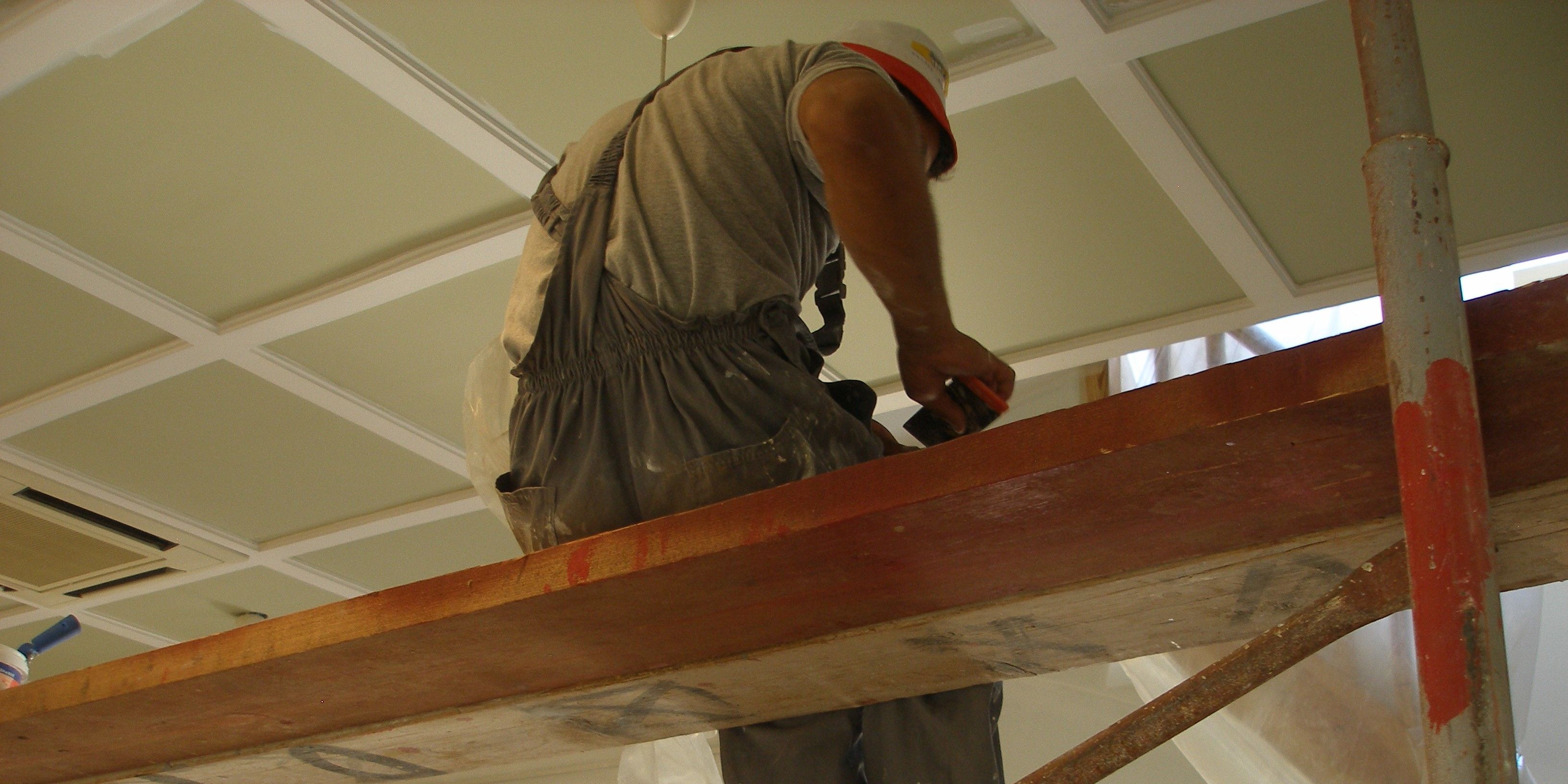 Χαιρεφώντος 12, ανακαίνιση κτιρίου το 1995