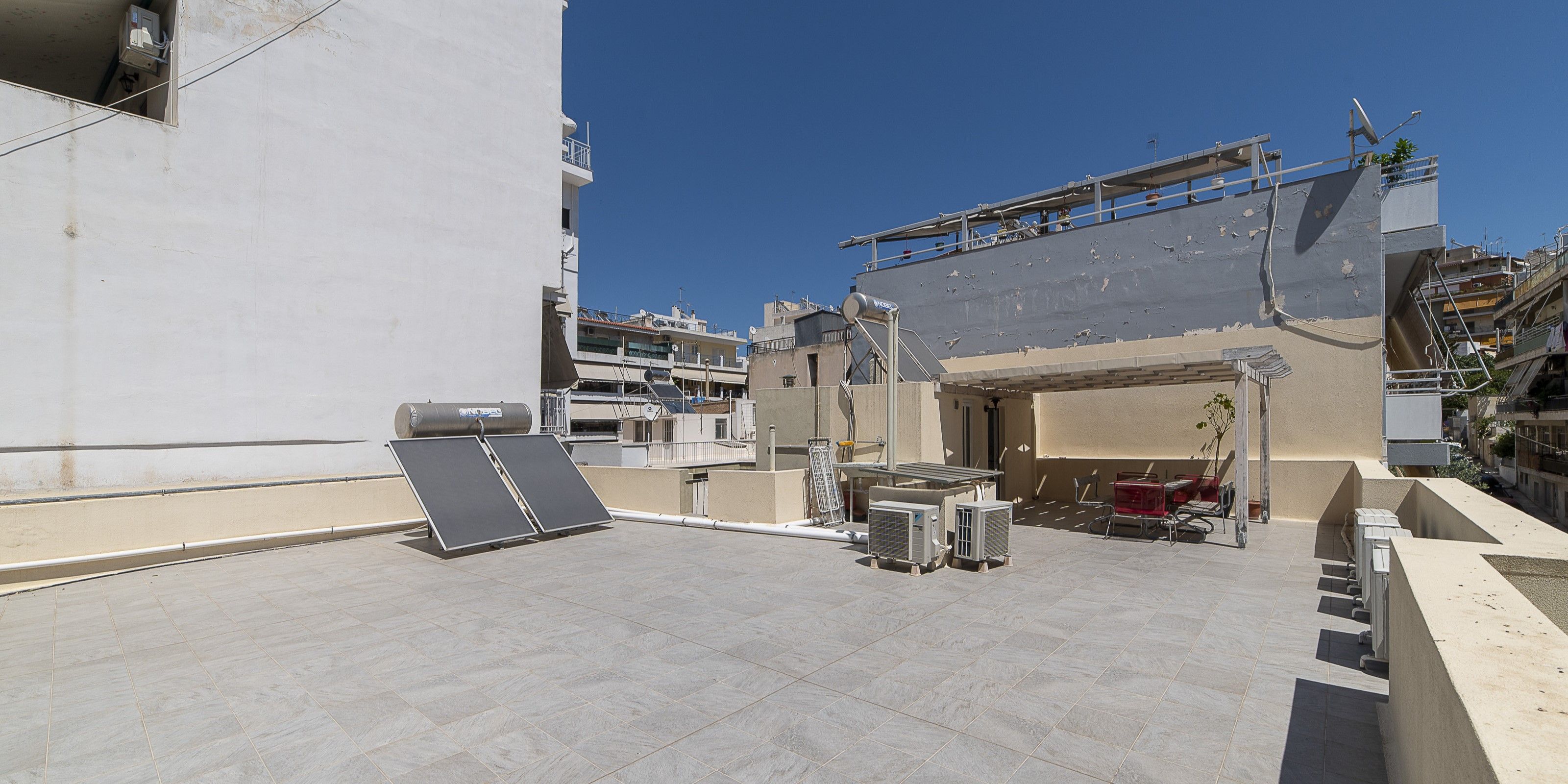 Tagterrassen i Maggina