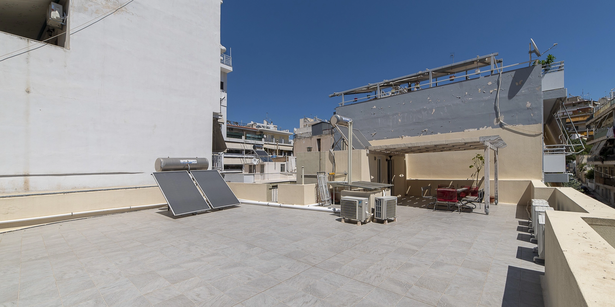 Tagterrassen i Maggina