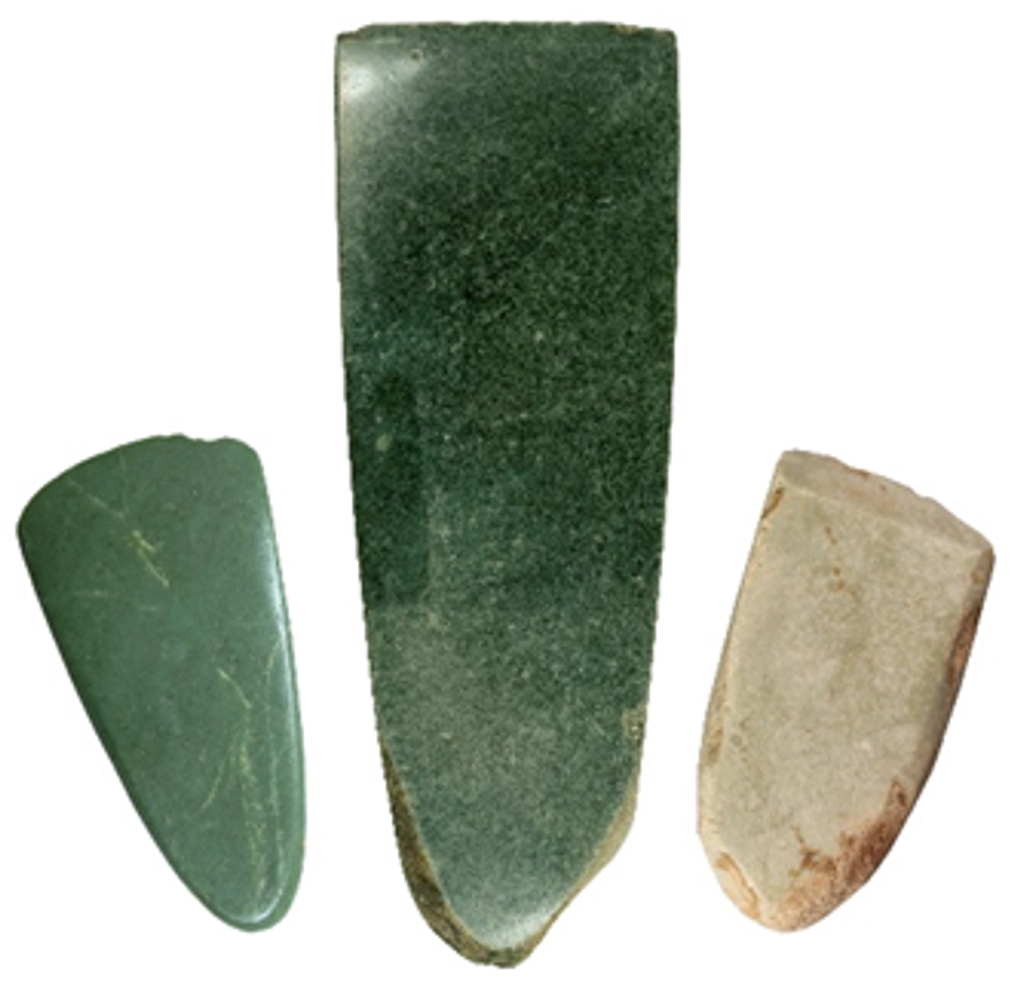 Fig. 2. Eksempler på forskellige jadeitit-økser fra det østlige Middelhavsområde.