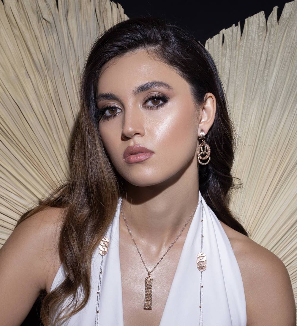 Simin Ghahremani, photo 1