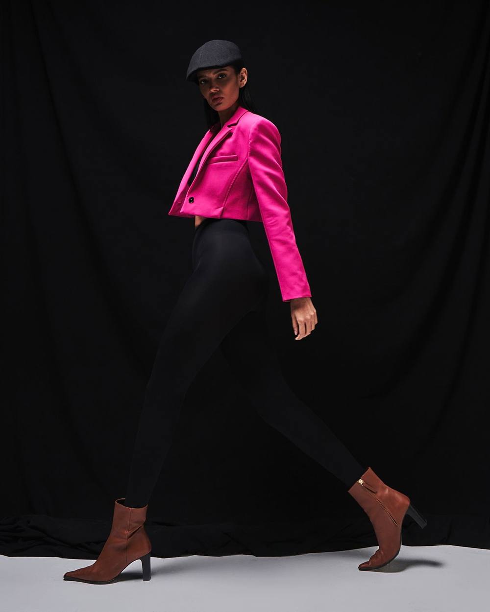 Daniela M, photo 18