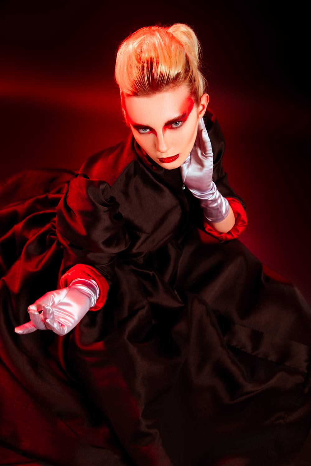 Elizabeth E, photo 7