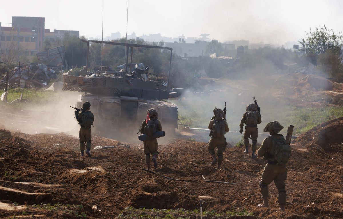 וואטסאפים, פוסטים, כתבות