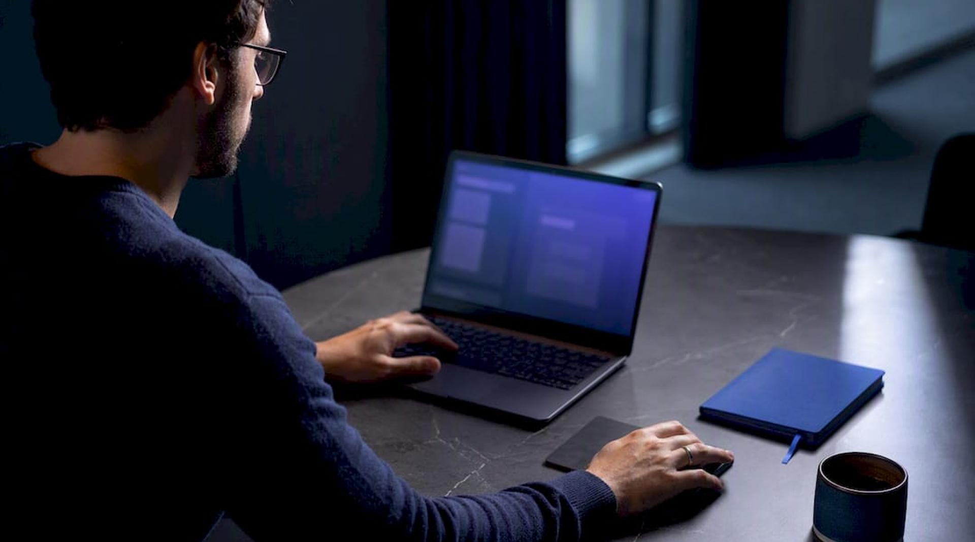 7 Steps for Vibe Coding: Build Fast, Ship Safely for Developers