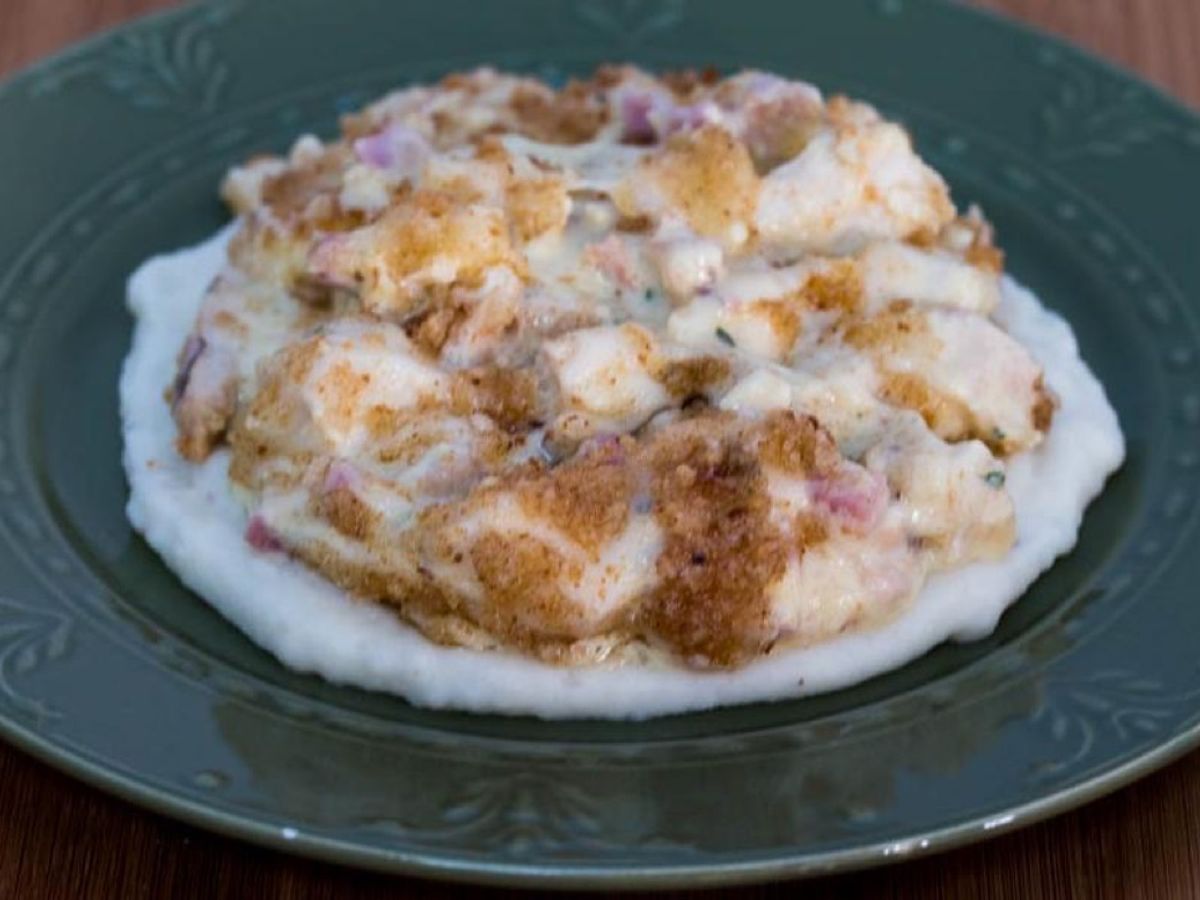 Easy Chicken Cordon Bleu Casserole