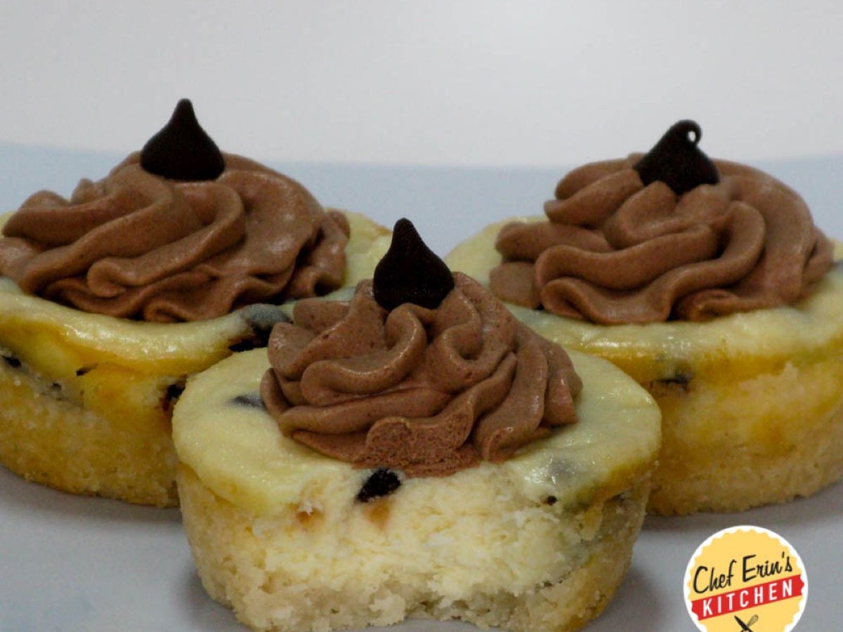 Chocolate Chip Cheesecake Cookie Tarts