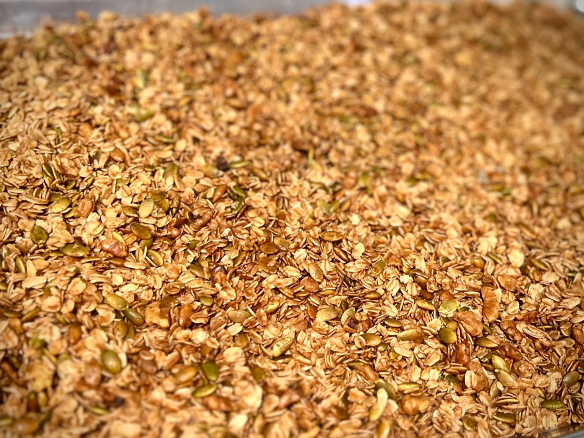 Crunchy Granola (Homemade Cereal)