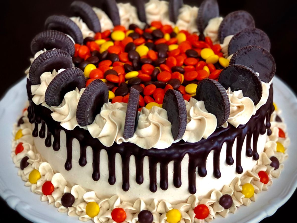 Chocolate Peanut Butter Explosion Cake