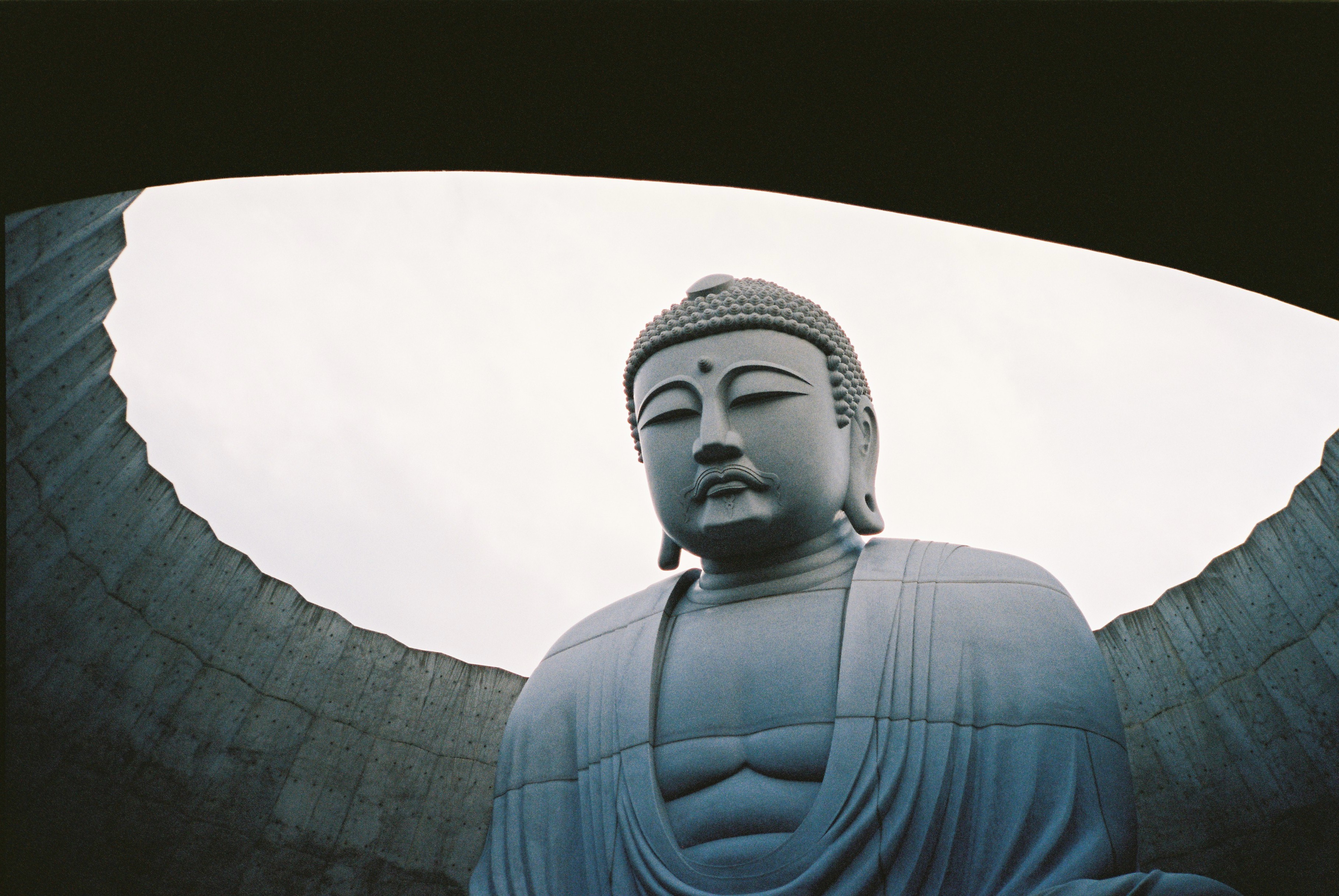 Atama Daibutsu, taken in Sapporo, Hokkaido, shot on Contax T2