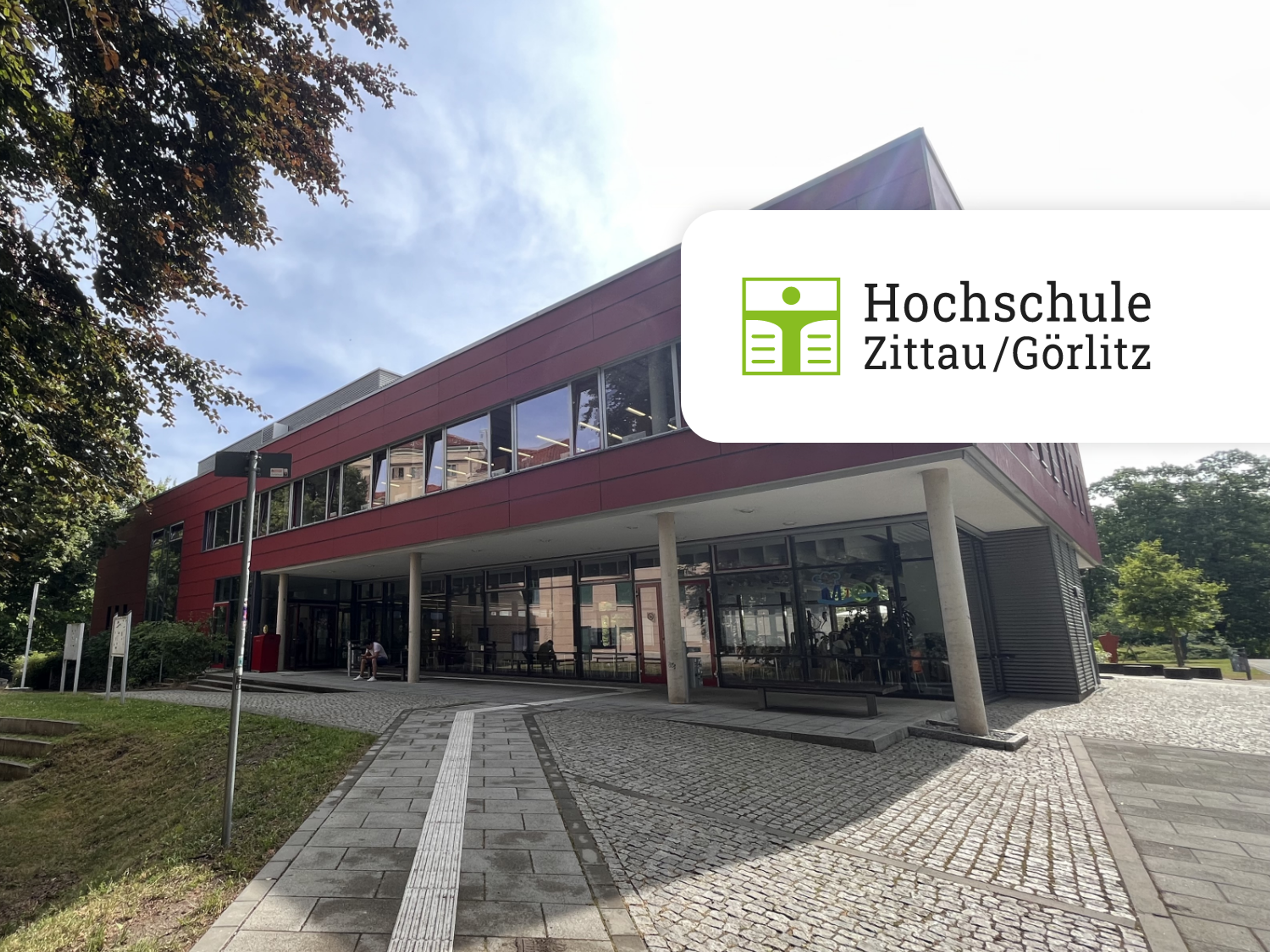 White Label App, Digitales Buchungssystem, Login Schranke, Digitaler Studierendenausweis im Einsatz an der HSZG