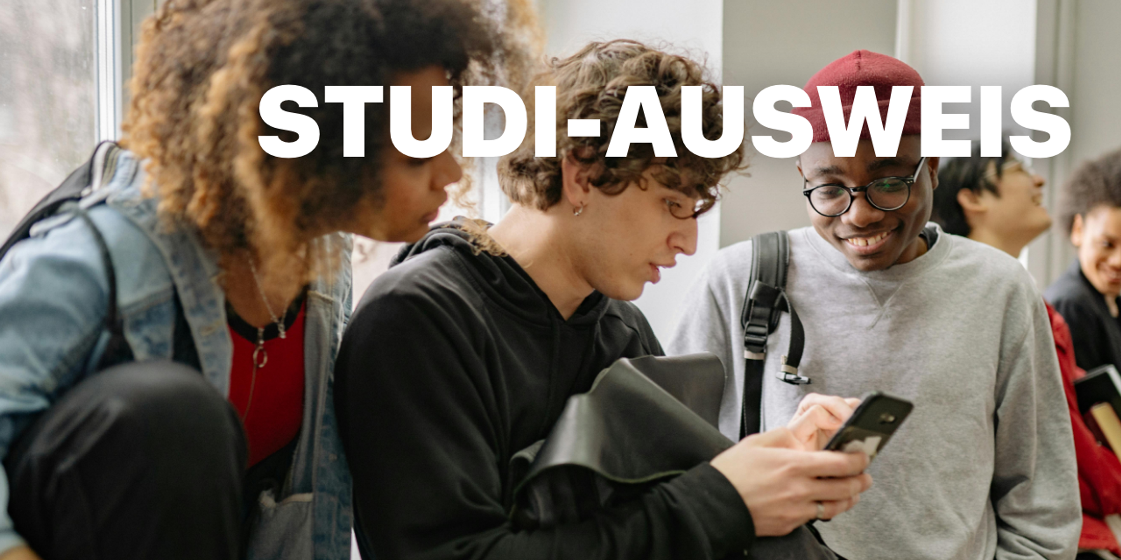 Digital student ID in the UniNow app with QR code for identification, semester ticket, library and cafeteria payments