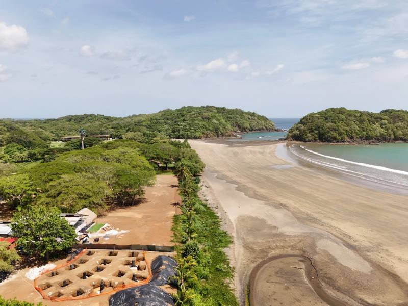 Graded lots by the beach at Villa Marina