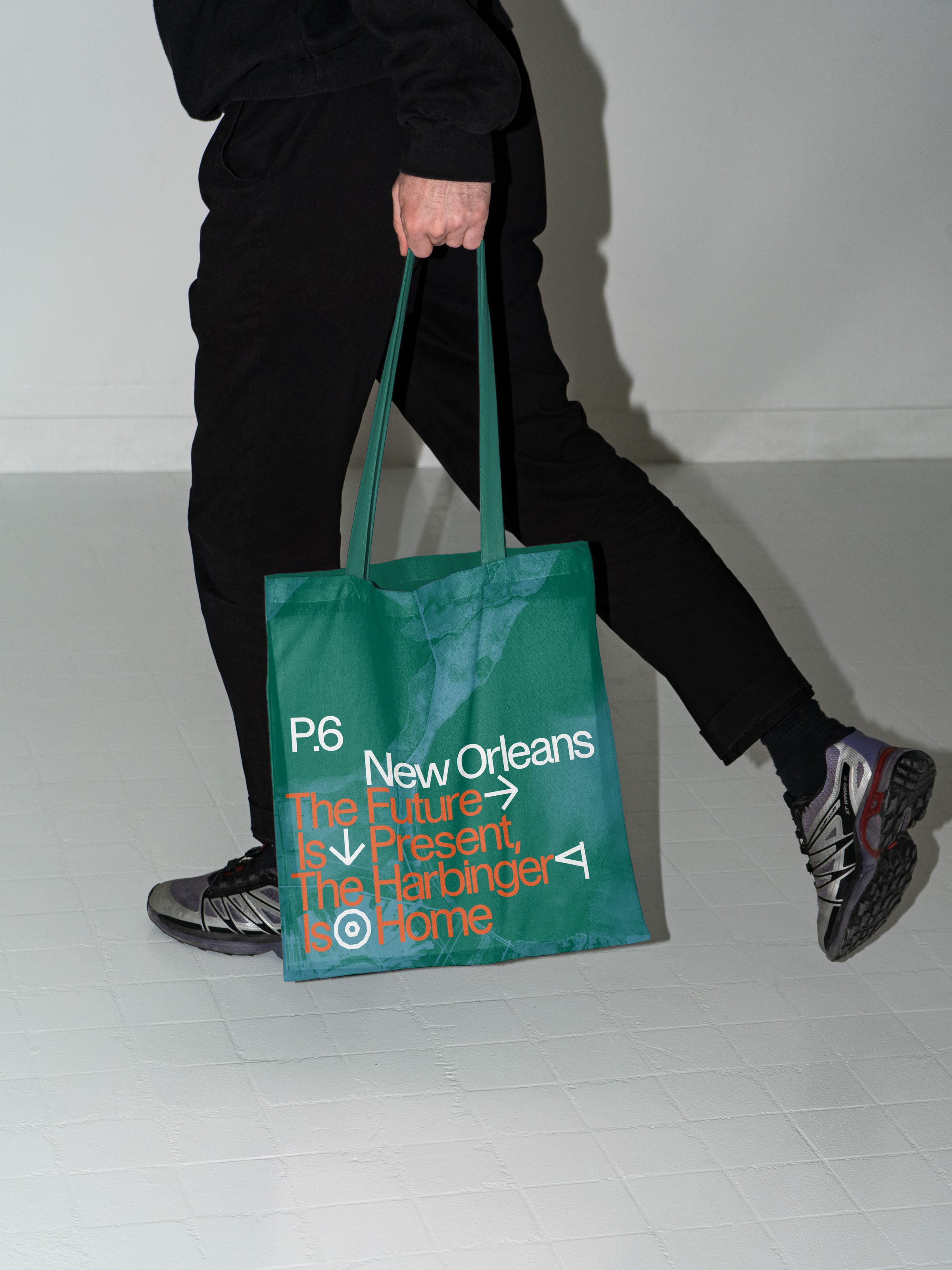 Tote bag