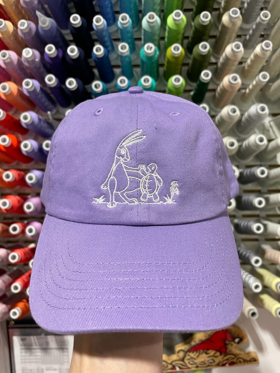 Dad hat, front (photo: Panther Printing USA; illustration: Per-Oskar Leu)