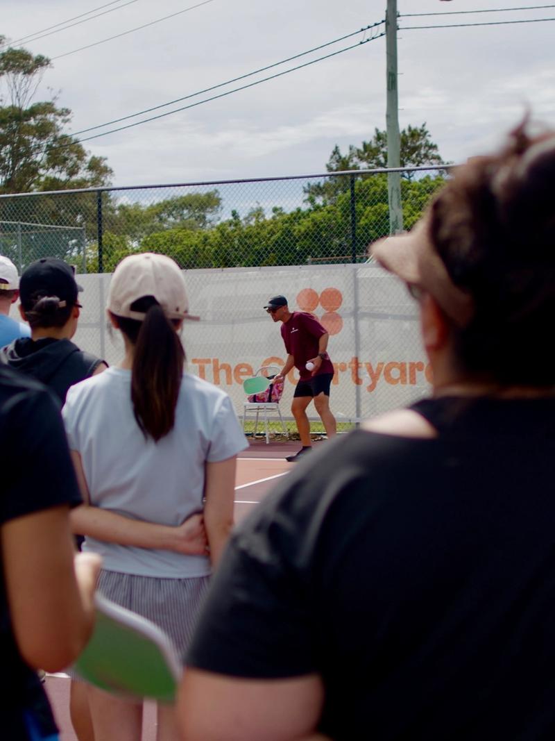 35's & under: Friday night social