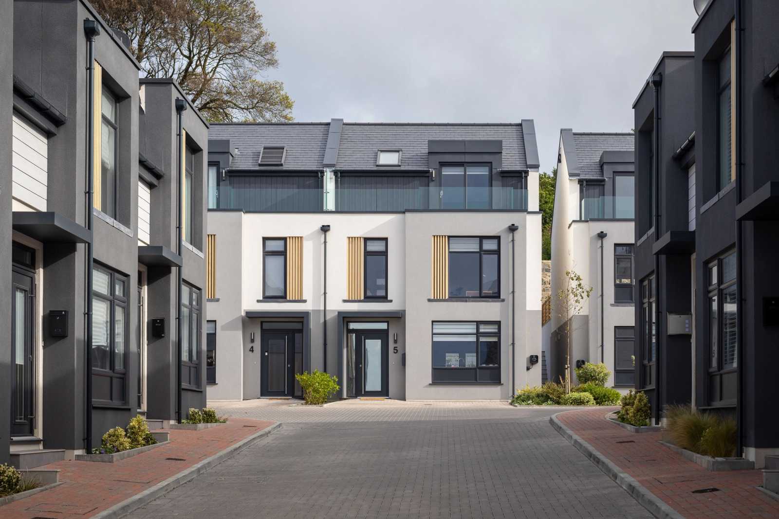 Allanson Court