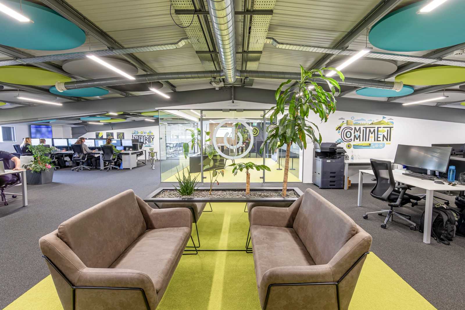 Resolution IT Office