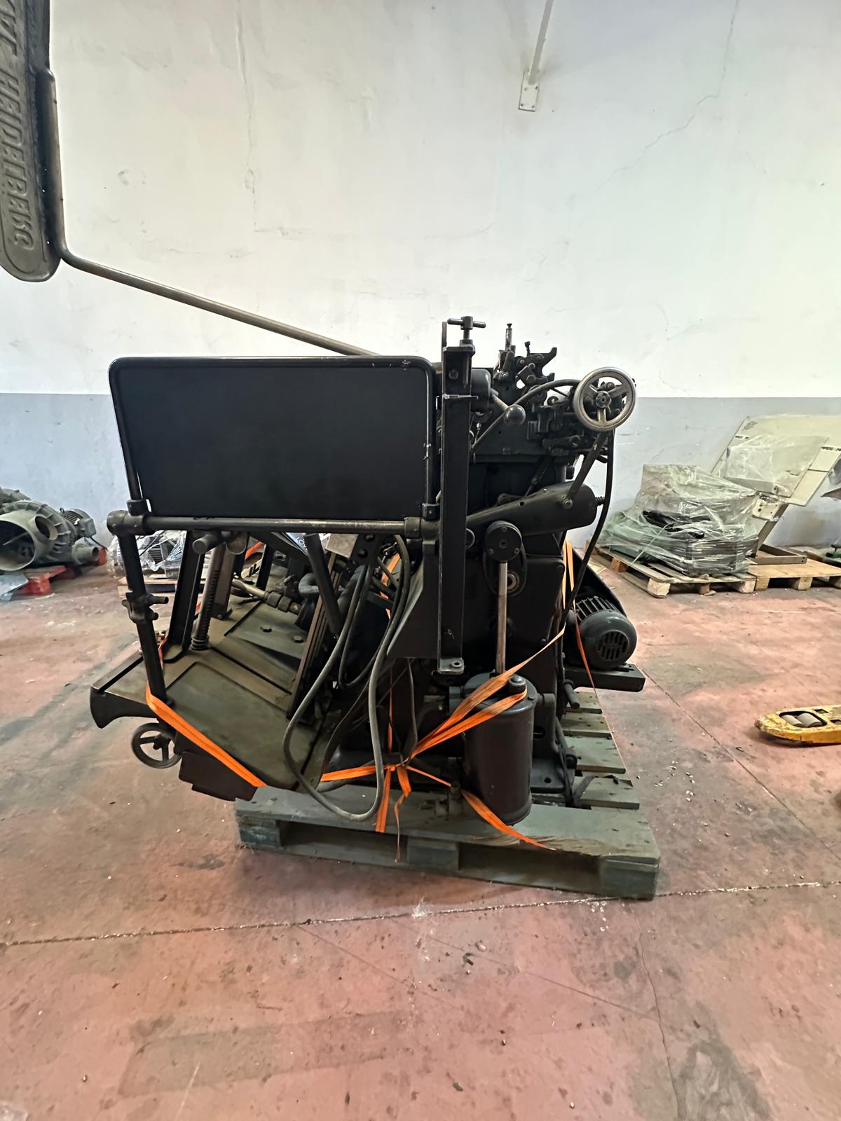 Heidelberg HEIDELBERG TIEGEL BASKI VE KESİM MAKİNESİ