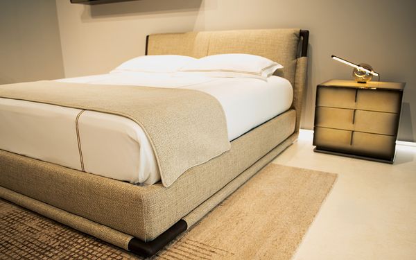Imperial Interiors Showroom Flou Gaudi Bett