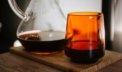 Upcoming Coffee Livestyle is a photography collection by Matthias Oberholzer. The collections contains various photographs of coffee and other things