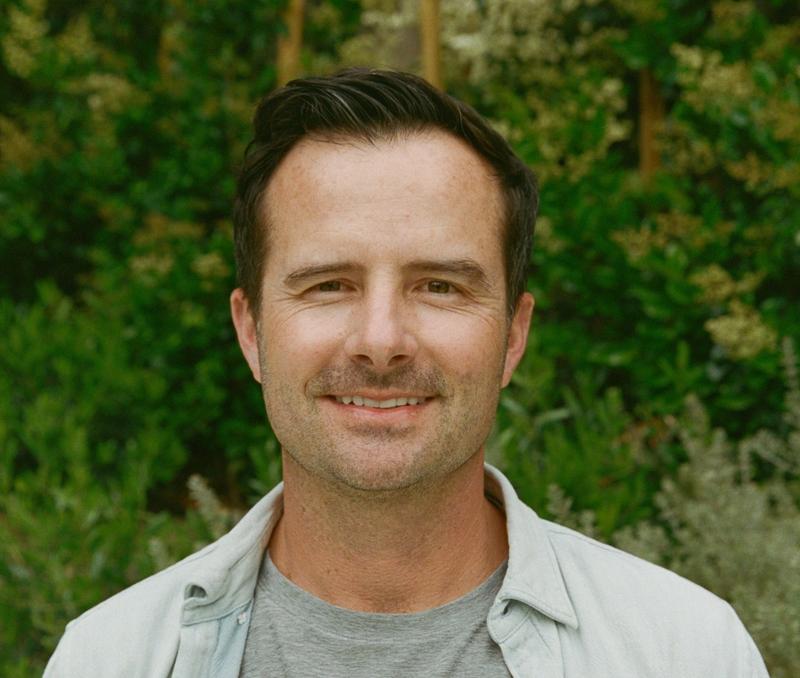 Pete Oswald portrait