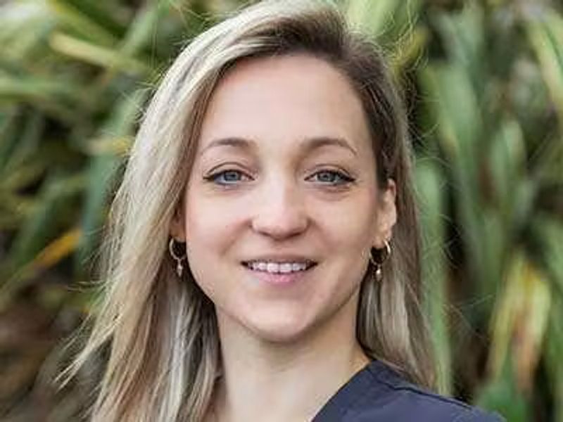 Dr. Anastasia Chondrou — Headshot