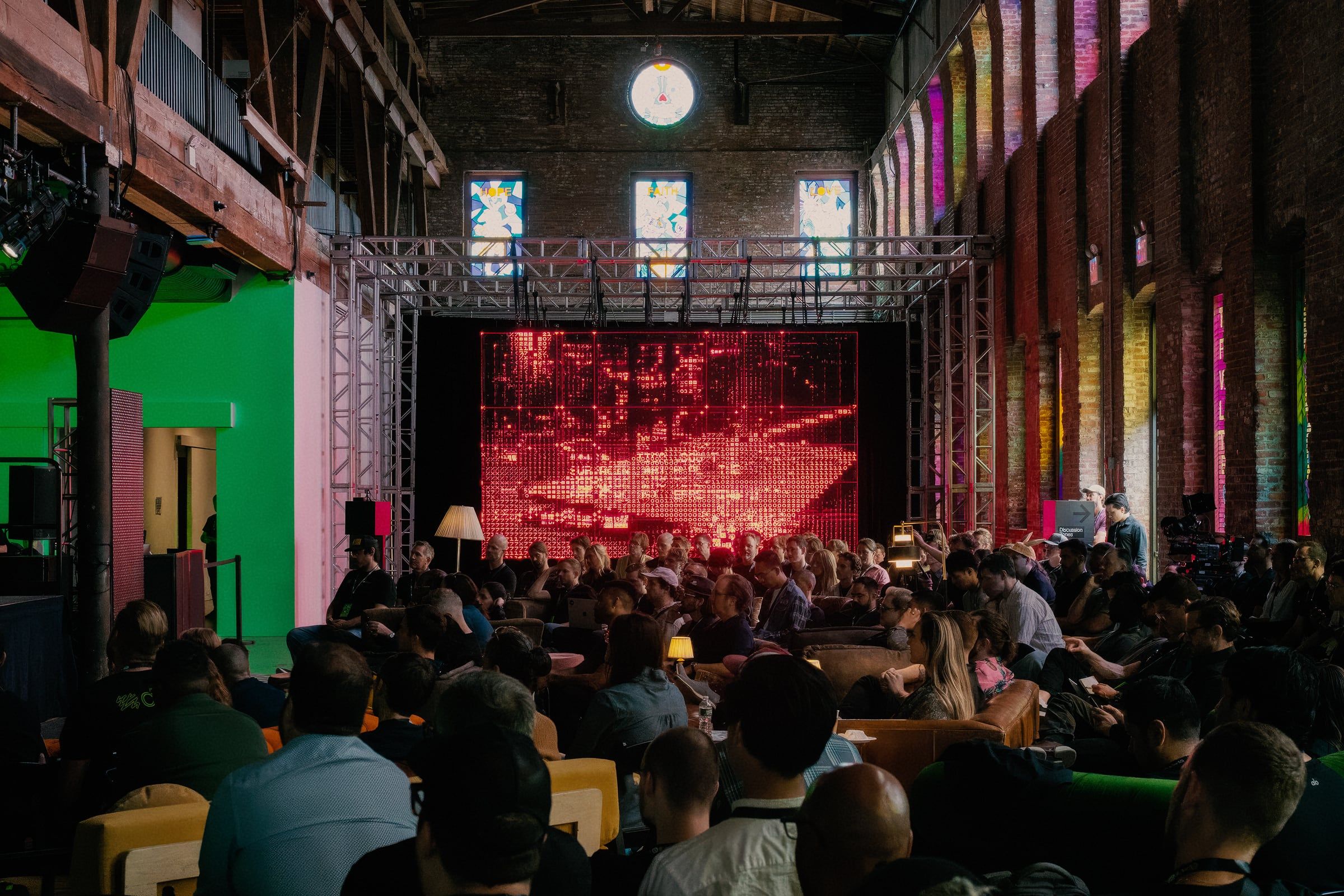 Pioneer Works 03