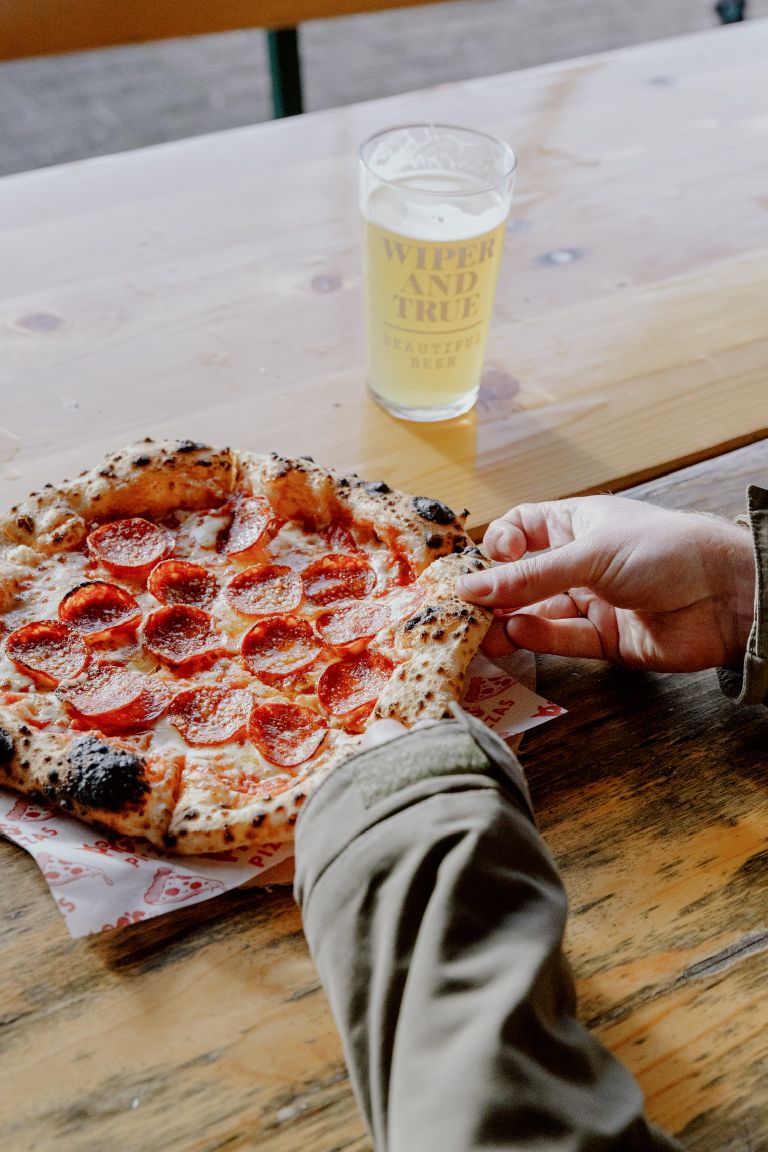 Pig's Pizzas gallery 2
